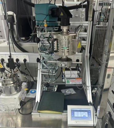 UV-Vis-NIR spectrometer